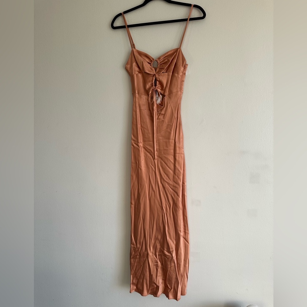 Shona Joy Eloise Lace Up Midi Dress - Picture 2 of 8